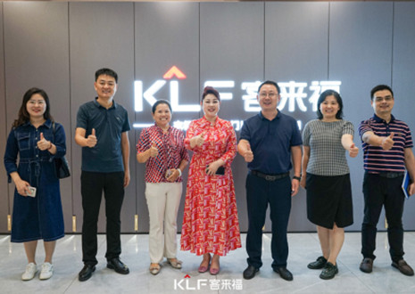 熱烈歡迎蕪湖市鏡湖區(qū)投資促進中心領(lǐng)導一行蒞臨客來福參觀考察！